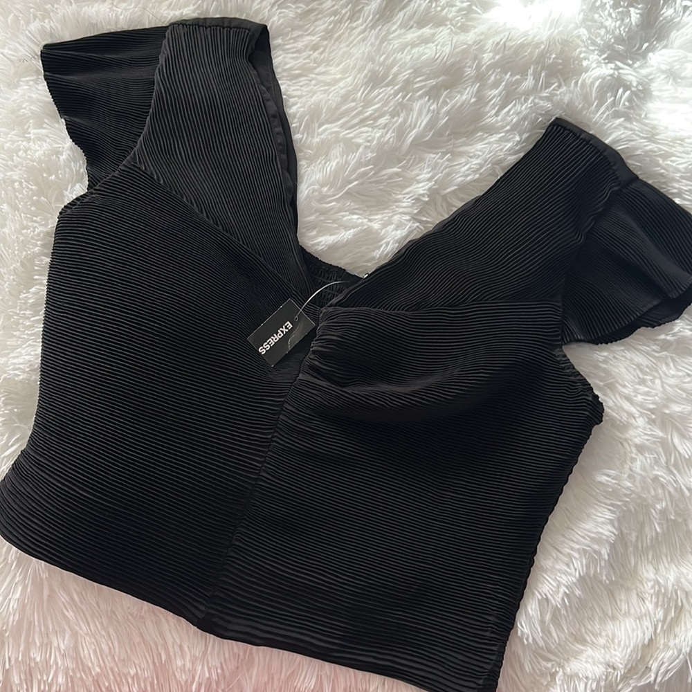 Black Top - Picture 4 of 4